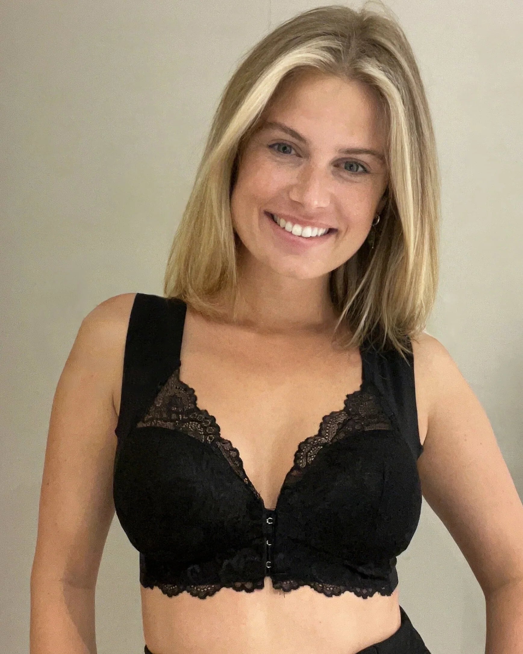 Sutiã de Renda Lace Up - [Pague 1 Leve 2] + Brindes Exclusivos